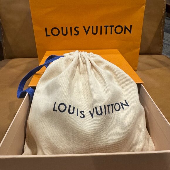 NEW Louis Vuitton LV Initiales Taurillon 40mm Reversible Belt Navy Gray 85cm - Picture 4 of 9